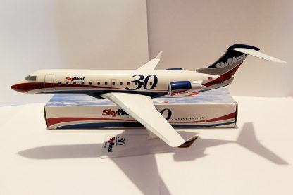 SkyWest 30th Anniversary Bombardier CRJ200 Model With Box